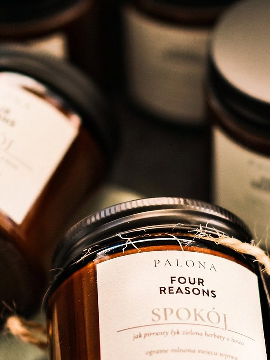 Personalizowane świece sojowe PALONA we współpracy z Four Reasons